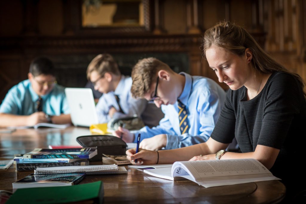 Bedstone College 8 Bedstone College 8