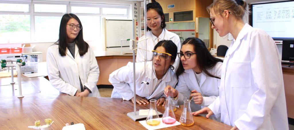 Roedean School 3 Roedean School: Unterricht an dem Internat