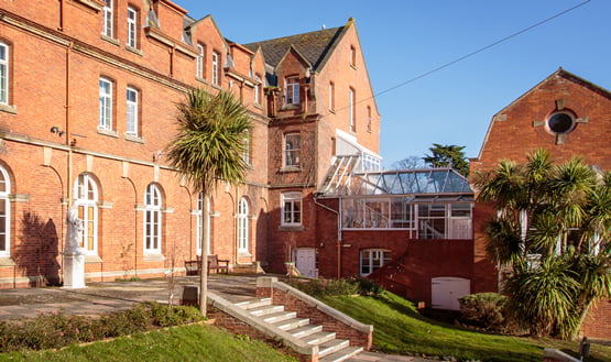 Internat in England – Boarding Schools & Privatschulen in UK 70 Englisches Internat Trinity School