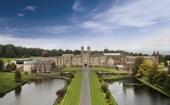 Internat in England – Boarding Schools & Privatschulen in UK 43 Stonyhurst College