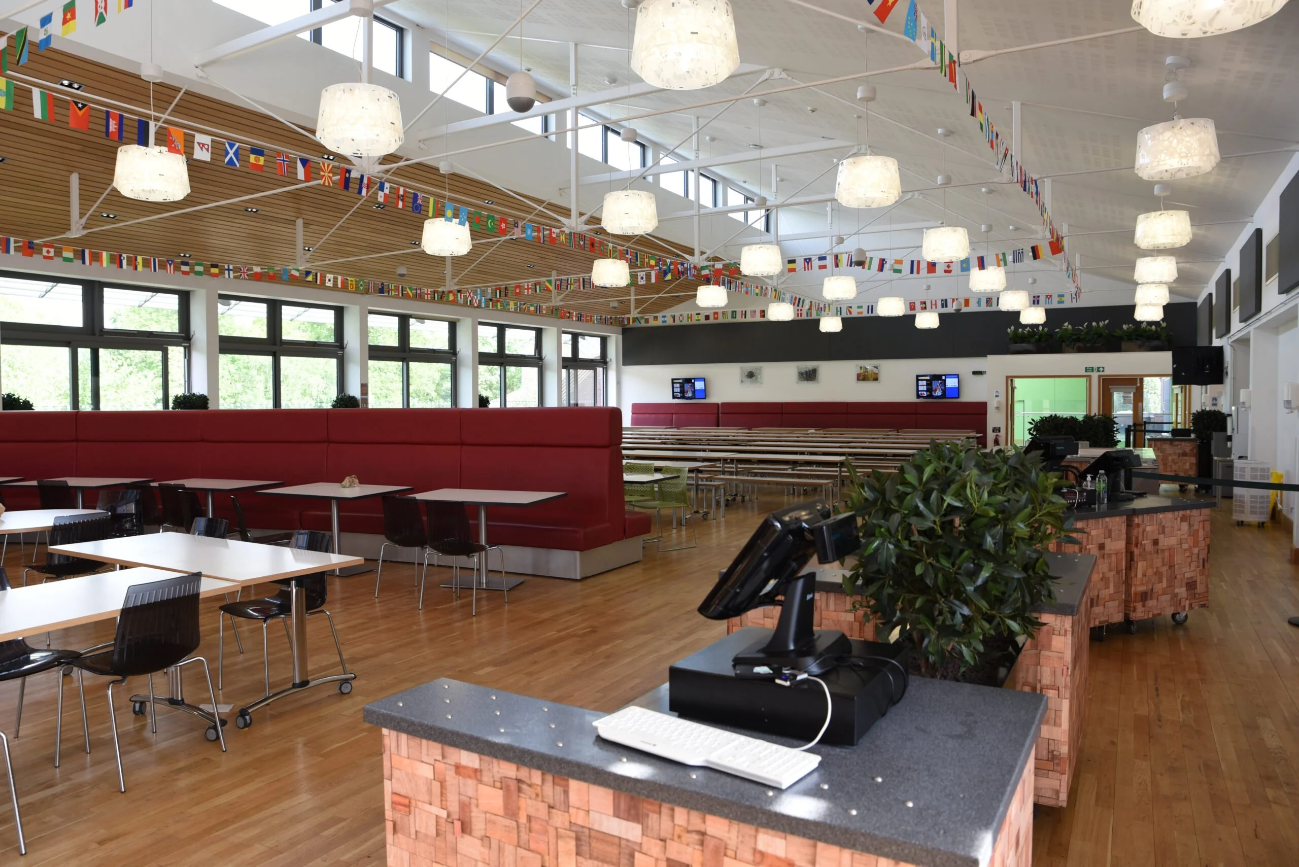 ACS International School Cobham