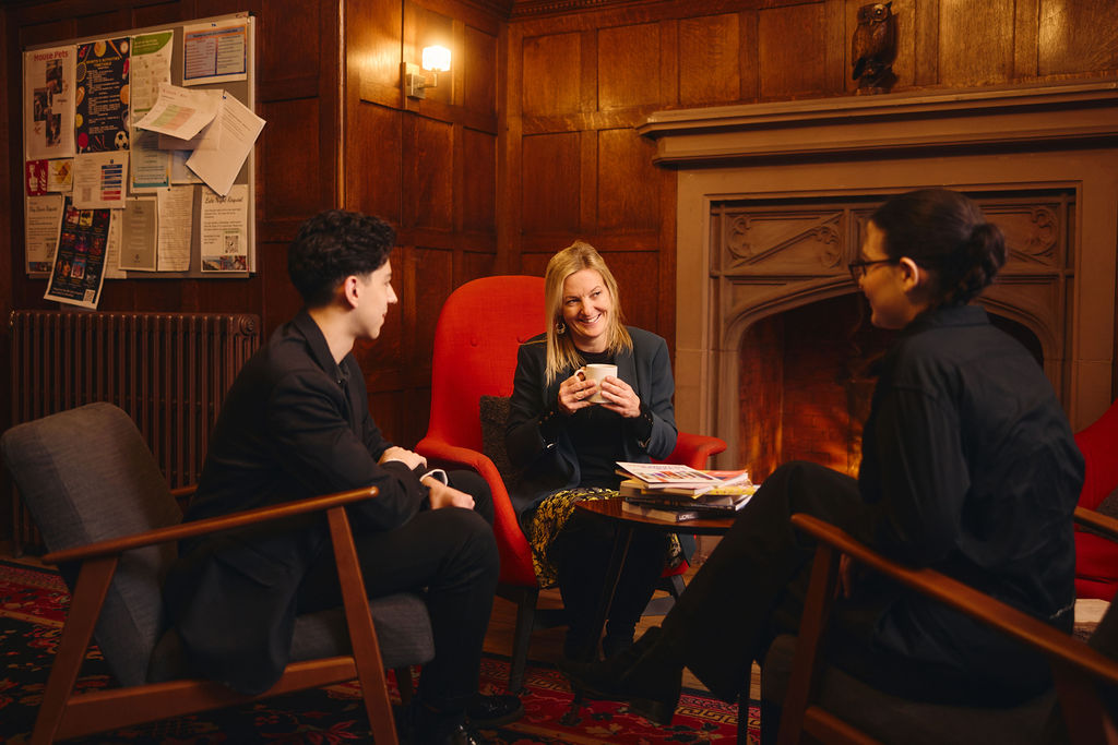 Earlscliffe College Earlscliffe College