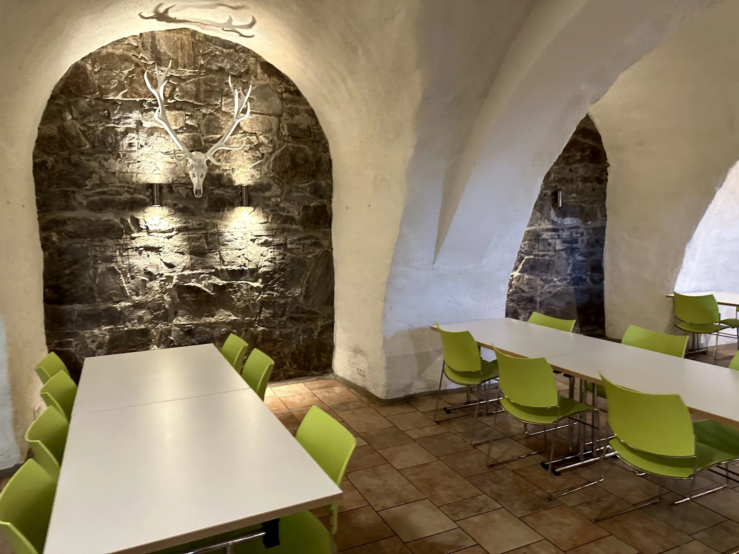 Internat Schloss Wittgenstein in Deutschland bietet komfortable Boarding-Möglichkeiten in einer inspirierenden Umgebung für Schüler, die eine umfassende persönliche Entwicklung suchen.