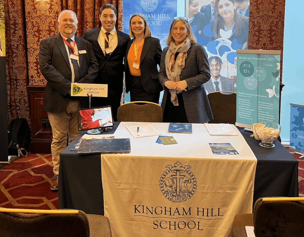 Kingham Hill School Ein Treffen der Geschäftsführung von Akademis: Julia Wilmes und Martin Cyrankowski mit dem Schulleiter der Kingham Hill School, Pete Last.