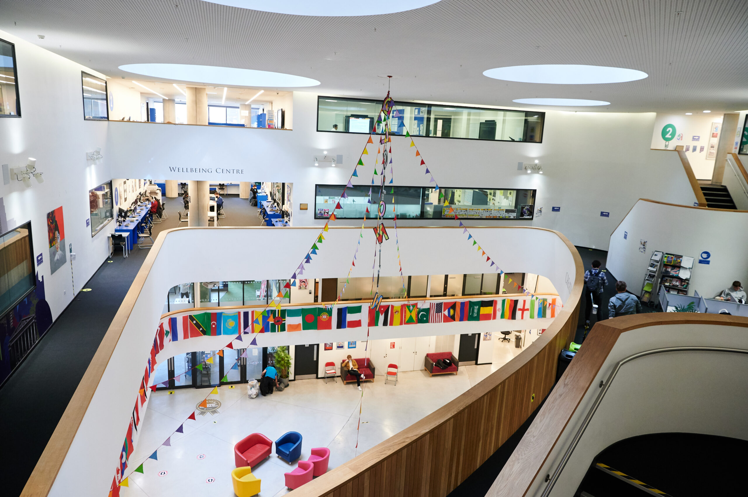 DLD College London