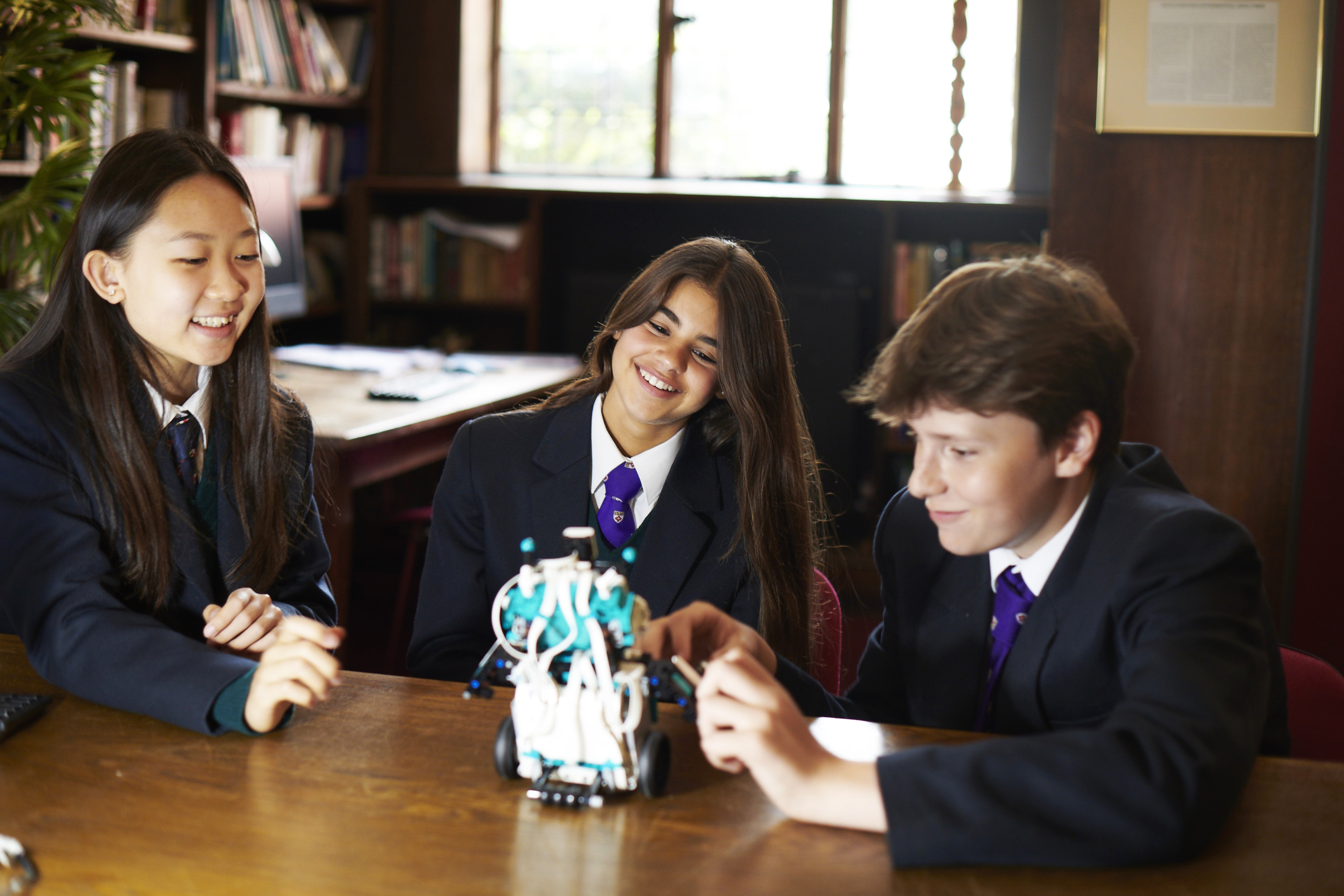 Mill Hill School